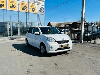 2016 Toyota Passo III, белый, 799000 рублей, вид 4