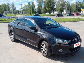 2011 Volkswagen Polo V, чёрный, 600000 рублей, вид 3