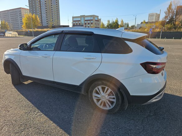2023 Lada (ВАЗ) Vesta SW Cross I Рестайлинг (NG), белый, 1380000 рублей - вид 13