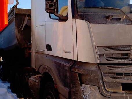 2022 Mercedes-Benz Actros, белый, 6085650 рублей, вид 2