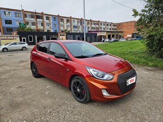 2013 Hyundai Solaris I, красный, 550000 рублей, вид 3