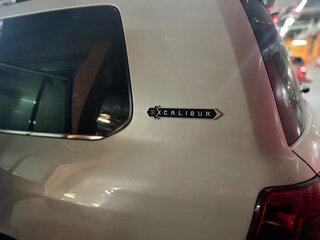 2018 Toyota Land Cruiser 200 Series Рестайлинг 2, белый, 6090000 рублей, вид 5