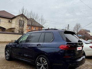 2020 BMW X7 40i I (G07), синий, 8990000 рублей, вид 4