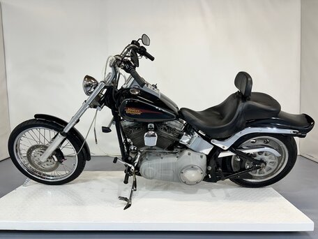 2007 Harley-Davidson Softail Standard, чёрный, 450000 рублей, вид 2