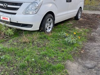 2008 Hyundai H-1 II, белый, 1550000 рублей, вид 1