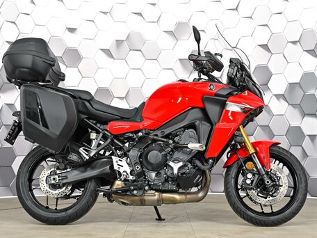 2022 Yamaha Tracer 9, красный, 1499000 рублей, вид 3