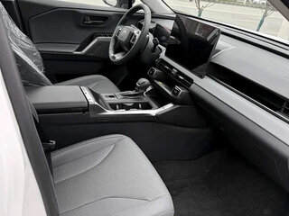 2026 Toyota RAV4 VI (XA60), белый, 4050000 рублей, вид 5