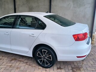 2012 Volkswagen Jetta VI, белый, 1290000 рублей, вид 3