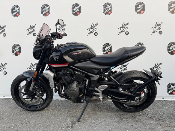 2021 Triumph Trident 660, чёрный, 780000 рублей - вид 2