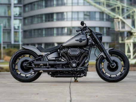 2025 Harley-Davidson Fat Boy, чёрный, 5500000 рублей, вид 3