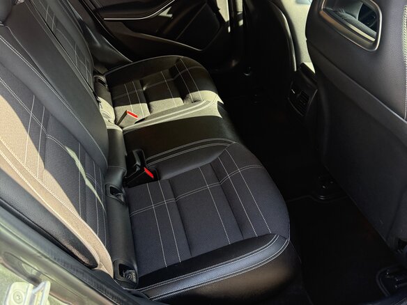 2015 Mercedes-Benz GLA 250 I (X156), серый, 2150000 рублей - вид 24