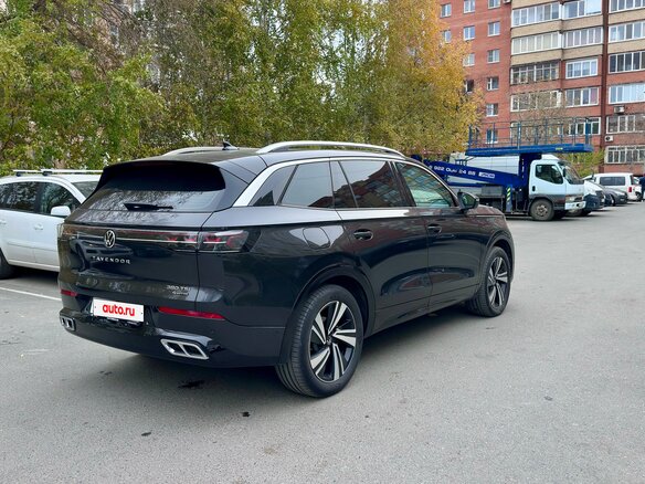 2024 Volkswagen Tavendor I, чёрный, 4800000 рублей - вид 4