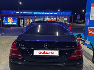 2008 Mercedes-Benz S-Класс 550 V (W221), чёрный, 1900000 рублей, вид 2