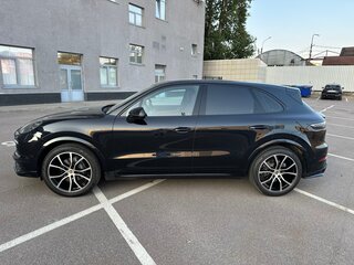 2019 Porsche Cayenne III, чёрный, 5999999 рублей, вид 5
