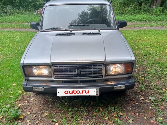 2010 Lada (ВАЗ) 2107, серебристый