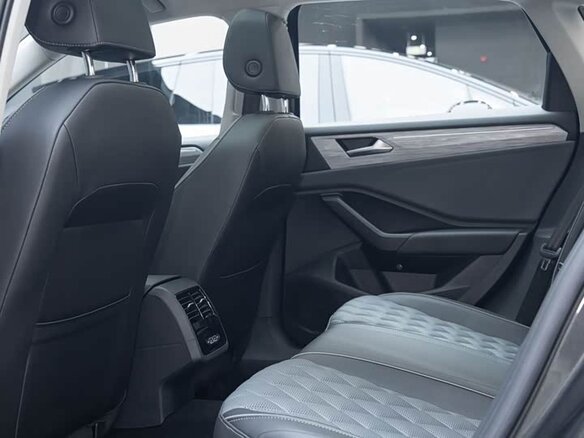 2023 Volkswagen Sagitar III Рестайлинг, чёрный - вид 20
