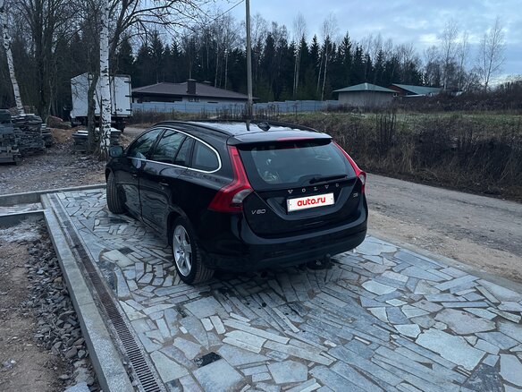 2011 Volvo V60 I, чёрный, 898000 рублей - вид 5