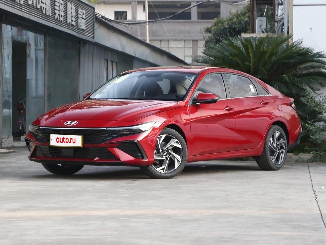 Открыть фотографии: Hyundai Elantra VII (CN7) Рестайлинг