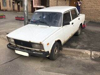 2010 Lada (ВАЗ) 2105, белый, 100000 рублей, вид 1