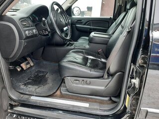 2008 Chevrolet Tahoe III, чёрный, 1800000 рублей, вид 4
