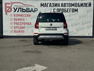 2016 Skoda Yeti I Рестайлинг, белый, 1450000 рублей, вид 5
