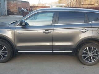 2022 Geely Atlas Pro, серый, 2000000 рублей, вид 4