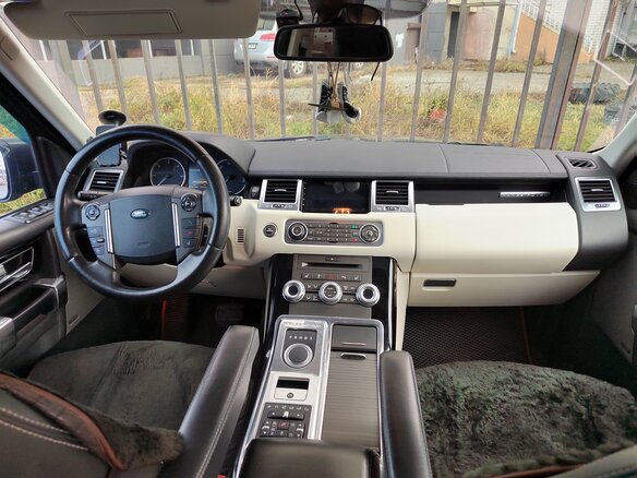 2010 Land Rover Discovery IV, чёрный, 2750000 рублей - вид 24