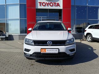 2018 Volkswagen Tiguan II, белый, 2269000 рублей, вид 2