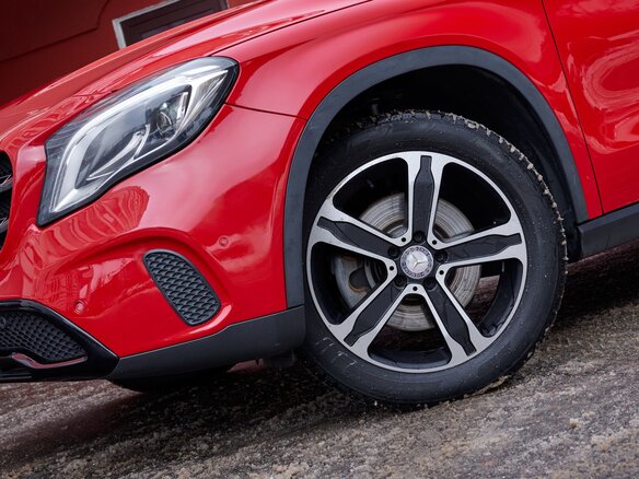 2017 Mercedes-Benz GLA 250 I (X156), красный - вид 7