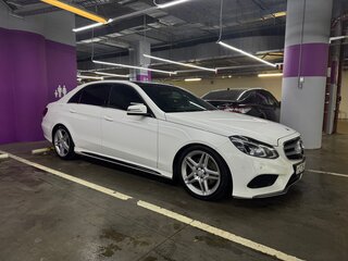 2013 Mercedes-Benz E-Класс 200 IV (W212, S212, C207) Рестайлинг, белый, 1700000 рублей, вид 5