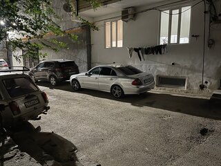 2008 Mercedes-Benz E-Класс 230 III (W211, S211) Рестайлинг, серебристый, 1300000 рублей, вид 3