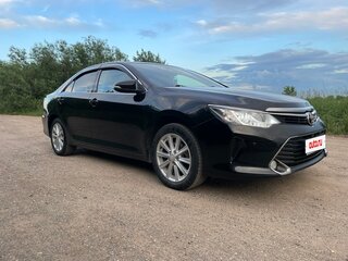 2016 Toyota Camry VII (XV50) Рестайлинг, чёрный, 1590000 рублей, вид 2