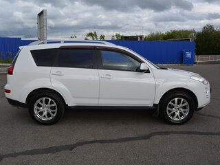 2010 Peugeot 4007, белый, 1299000 рублей, вид 4