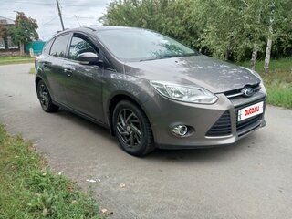 2013 Ford Focus III, коричневый, 650000 рублей, вид 3