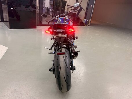2025 BMW S 1000 R, чёрный, 1850000 рублей, вид 4