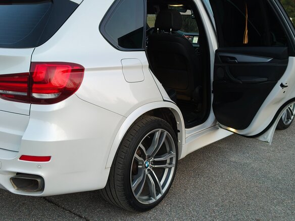 2018 BMW X5 30d III (F15), белый, 4900000 рублей - вид 12