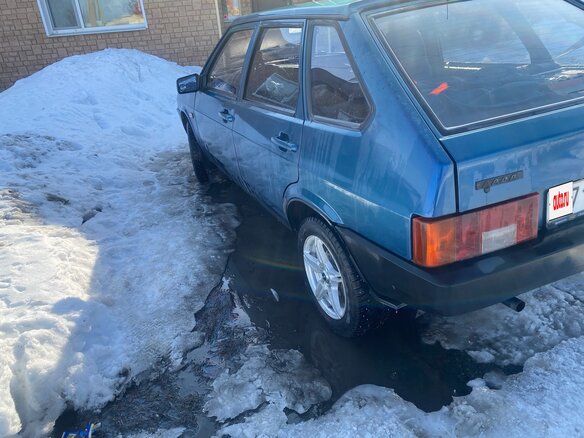 2004 Lada (ВАЗ) 21093i, синий, 150000 рублей - вид 2