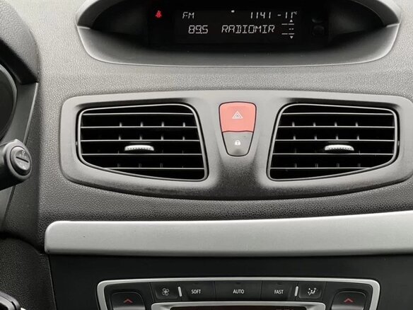2012 Renault Fluence I, чёрный, 555555 рублей - вид 23