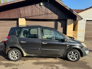 2006 Renault Scenic Grand II Рестайлинг, чёрный, 390000 рублей, вид 4