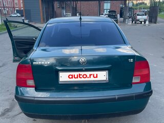 1998 Volkswagen Passat B5, зелёный, 300000 рублей, вид 4