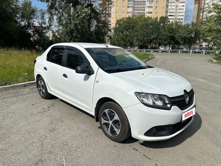 2015 Renault Logan II, белый, 535000 рублей, вид 2