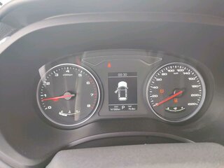 2023 Москвич 3, белый, 950000 рублей, вид 5