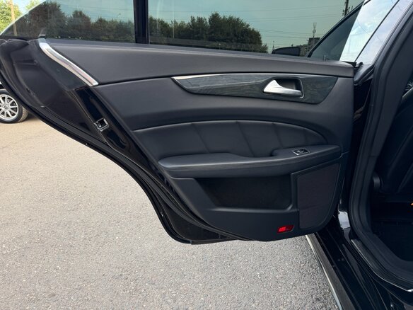 2015 Mercedes-Benz CLS 250 BlueTEC II (C218) Рестайлинг, чёрный, 2397000 рублей - вид 20