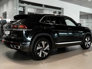 2026 Volkswagen Teramont X I Рестайлинг (China Market), чёрный, 5790000 рублей, вид 5