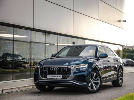 Audi Q8 I (4M)