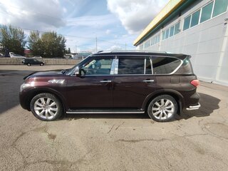 2011 Infiniti QX56 II, пурпурный, 1800000 рублей, вид 4