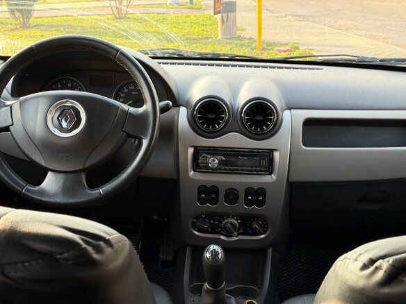 2010 Renault Logan I Рестайлинг, чёрный, 299990 рублей - вид 10