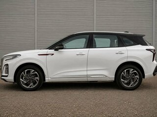 2025 Hongqi HS3, белый, 3269000 рублей, вид 4