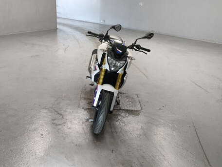 2017 BMW G 310 R, белый, 250000 рублей, вид 2