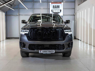 2026 Ram 1500 Crew Cab V Рестайлинг, серый, 11039895 рублей, вид 5
